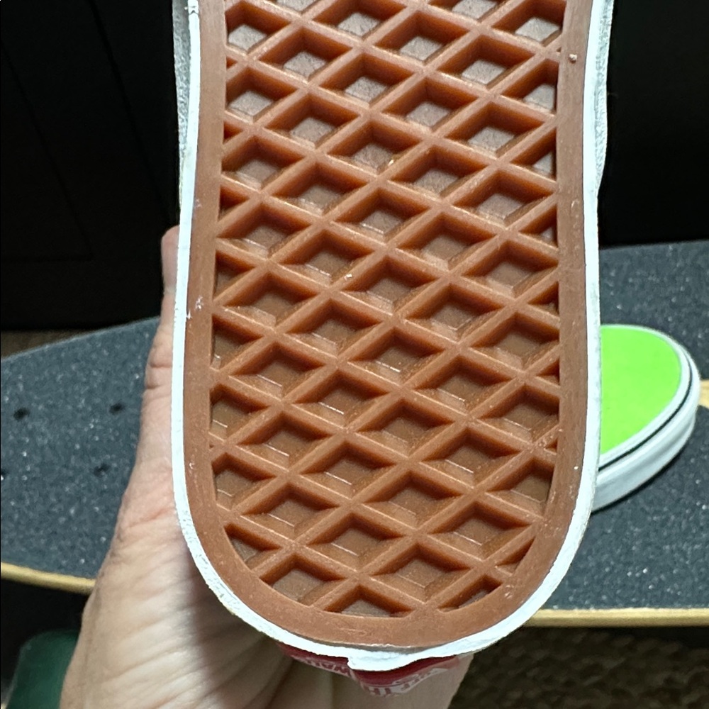 Vans Neon Gecko Green Slip-On Canvas Sneakers W 7.0 M 5.5 - Picture 13 of 16